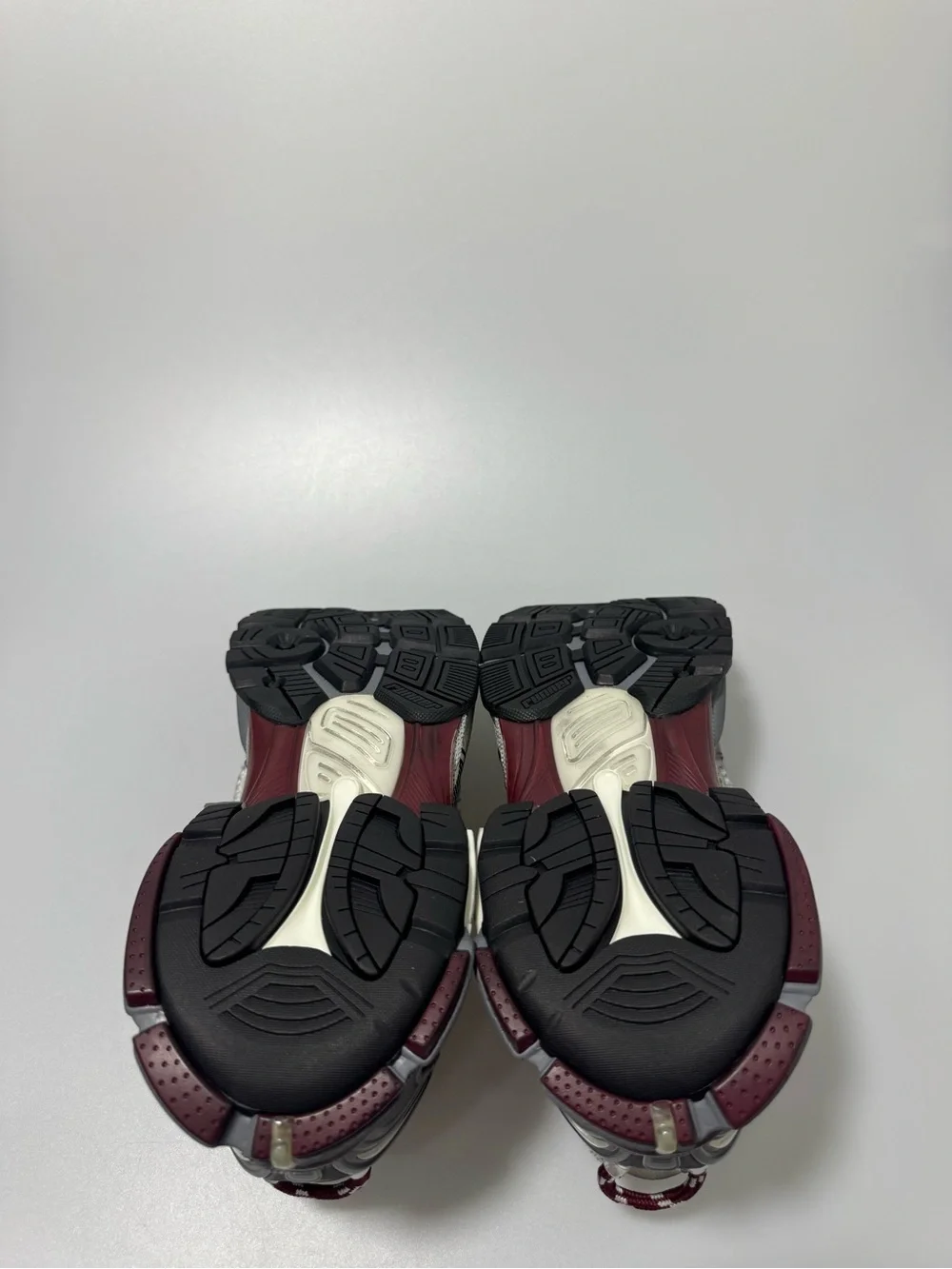 Balenciaga Runner Sneakers White Burgundy Women’s EU 37/US 7